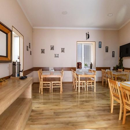 Royal House Hotel Gori Ngoại thất bức ảnh