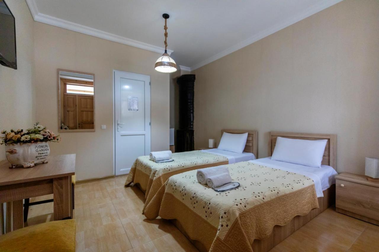 Royal House Hotel Gori Ngoại thất bức ảnh