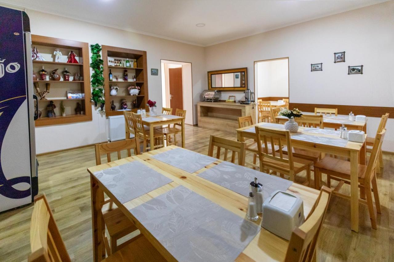 Royal House Hotel Gori Ngoại thất bức ảnh