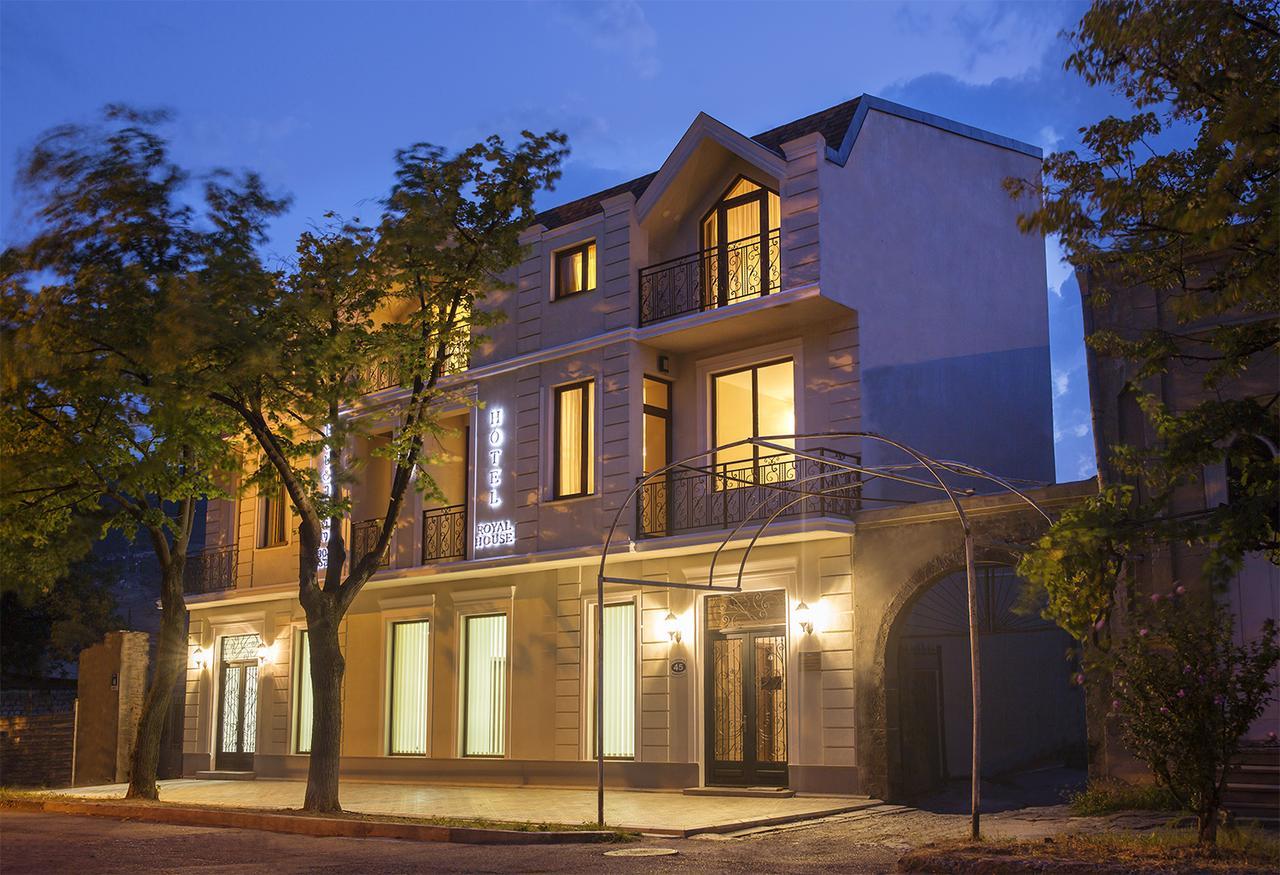 Royal House Hotel Gori Ngoại thất bức ảnh