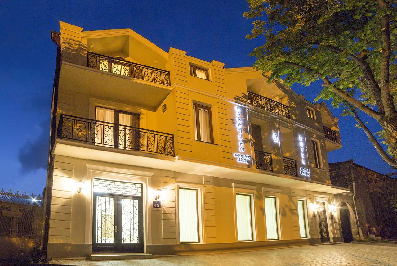 Royal House Hotel Gori Ngoại thất bức ảnh